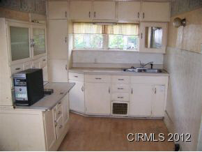516 N River Dr, Marion, IN 46952 photo 5