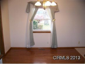 935 Jones Rd, Gas City, IN 46933 photo 8