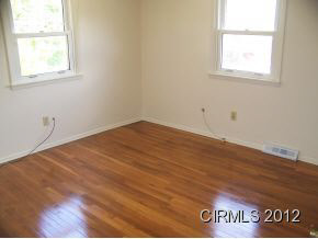 3925 N Woodbine Dr, Marion, IN 46952 photo 13
