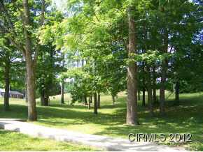 3925 N Woodbine Dr, Marion, IN 46952 photo 6