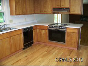 3925 N Woodbine Dr, Marion, IN 46952 photo 7