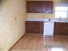 4618 S Race St, Marion, IN 46953 photo 8