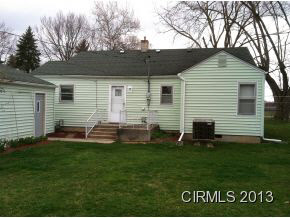 4618 S Race St, Marion, IN 46953 photo 2