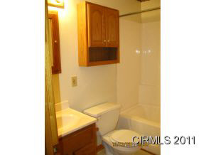 401 W 5th St, North Manchester, IN 46962 photo 10