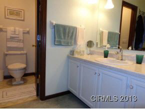1317 Roberts Dr, Kokomo, IN 46902 photo 12