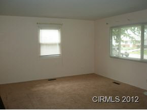 1012 Witherspoon Dr, Kokomo, IN 46901 photo 3