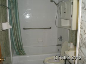 1012 Witherspoon Dr, Kokomo, IN 46901 photo 6