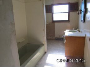 3338 S State Road 19, Peru, IN 46970 photo 6