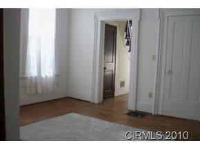 142 E Main St, Wabash, IN 46992 photo 8