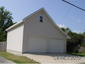 142 E Main St, Wabash, IN 46992 photo 2