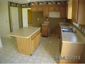 4689 N 600 E, Van Buren, IN 46991 photo 3