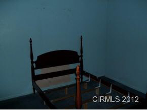 402 N 5th St, Gas City, IN 46933 photo 8