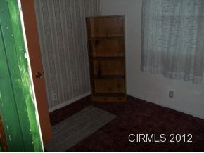402 N 5th St, Gas City, IN 46933 photo 10