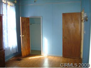 433 E 6th St, Peru, IN 46970 photo 7