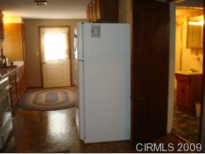 433 E 6th St, Peru, IN 46970 photo 9