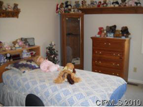 4157 W Barberry Ln, Peru, IN 46970 photo 9