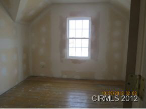 61 S Brownell St, Peru, IN 46970 photo 7