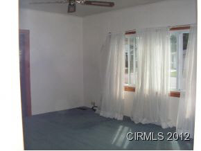 120 W North C St, Gas City, IN 46933 photo 3