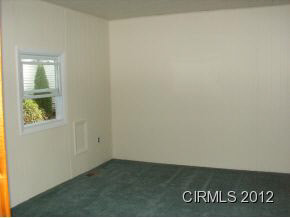 120 W North C St, Gas City, IN 46933 photo 8