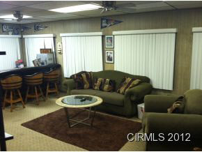 202 Locust Dr, Gas City, IN 46933 photo 6
