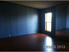 7895 W N 00 S, Swayzee, IN 46986 photo 2