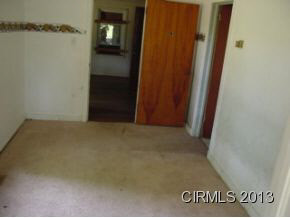 956 N 300 E, Kokomo, IN 46901 photo 4