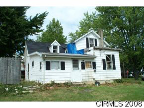 291 E Maple St, Wabash, IN 46992 photo 3