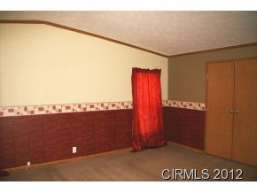 1496 Bentley St, Wabash, IN 46992 photo 8