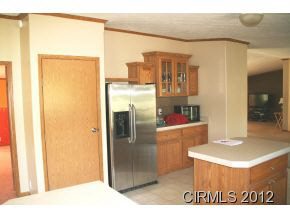 1496 Bentley St, Wabash, IN 46992 photo 5