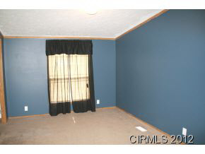 1496 Bentley St, Wabash, IN 46992 photo 11