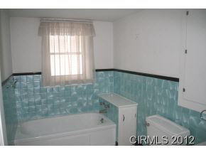 210 E Harrison, Wabash, IN 46992 photo 12