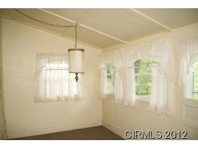 260 N Maple St, Wabash, IN 46992 photo 11