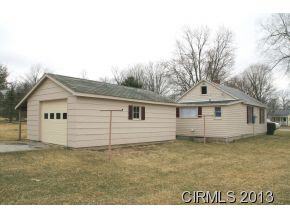 190 Sherman St, Wabash, IN 46992 photo 3