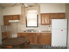 236 E Hill St, Wabash, IN 46992 photo 5