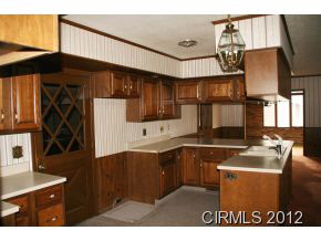 537 N Miami St, Wabash, IN 46992 photo 9