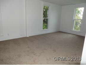 61 S Fisher St, Wabash, IN 46992 photo 5