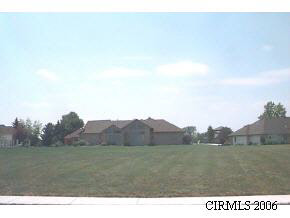 23 Golf Course Dr, Wabash, IN 46992 photo 2