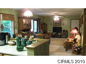 8918 E Cardinal Ln, Fairmount, IN 46928 photo 7