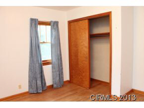 325 E 10th St, Jonesboro, IN 46938 photo 8