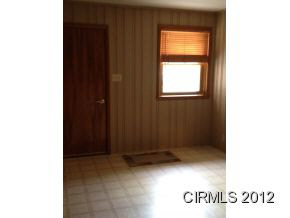 1018 N Wabash Ave, Marion, IN 46952 photo 11