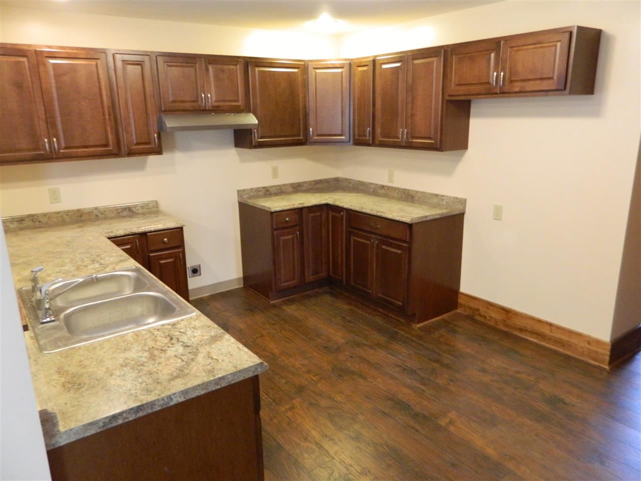 264 E Main St, Peru, IN 46970 photo 13