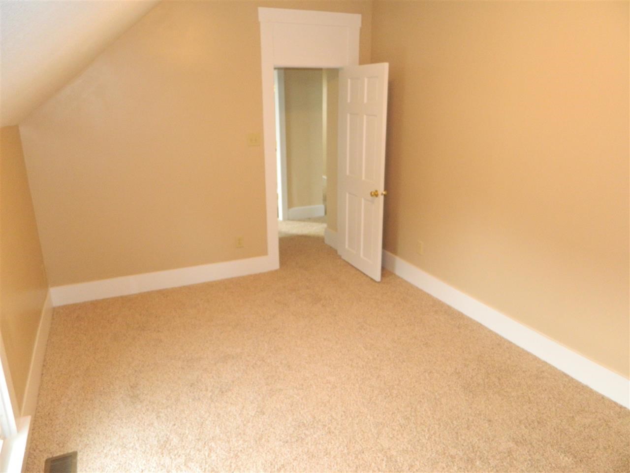 264 E Main St, Peru, IN 46970 photo 23