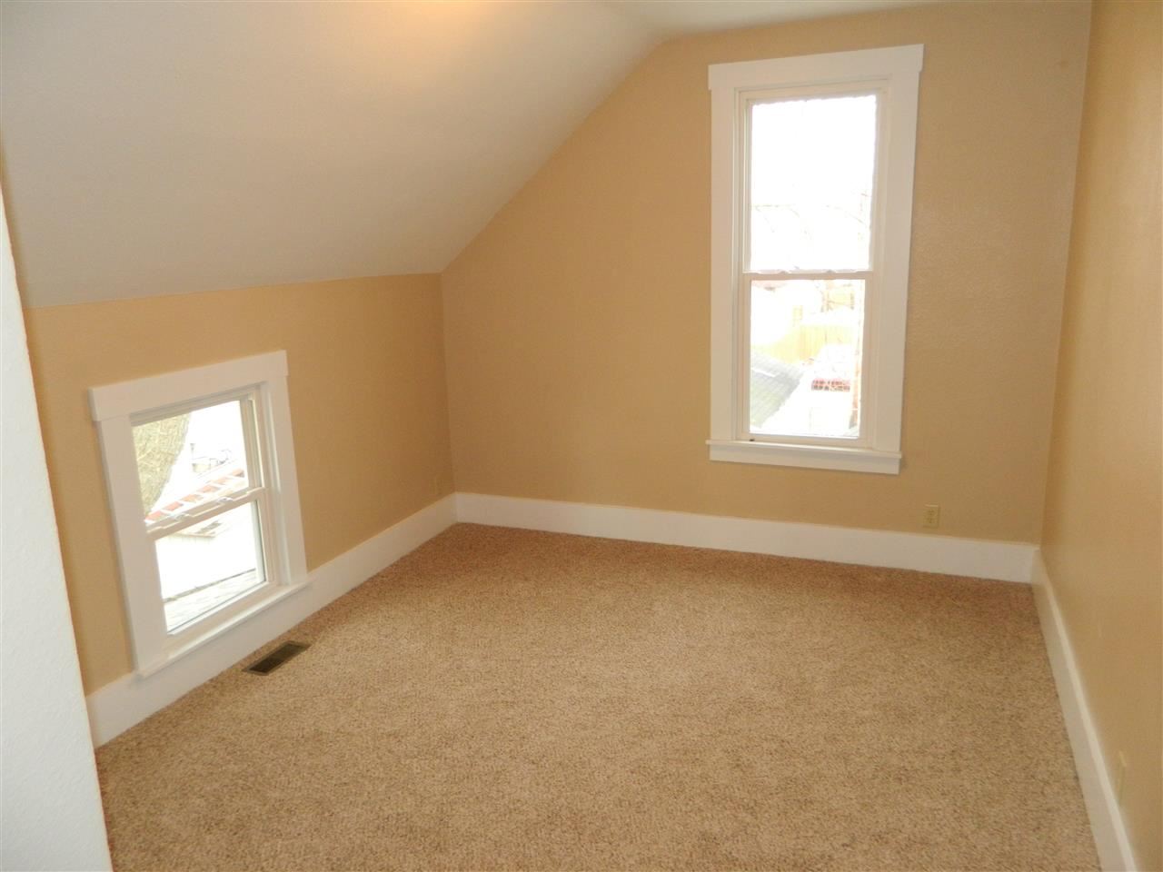 264 E Main St, Peru, IN 46970 photo 21
