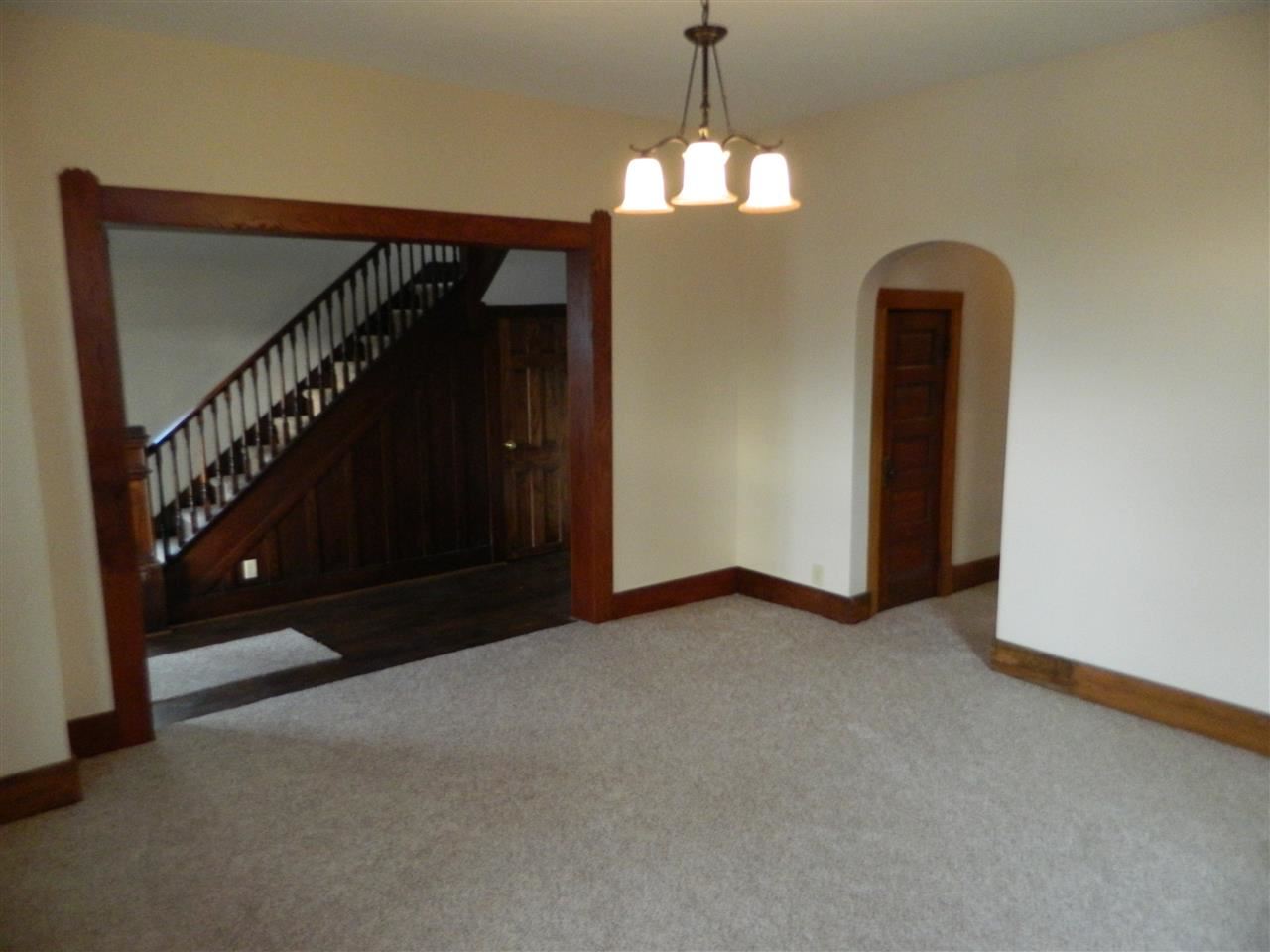 264 E Main St, Peru, IN 46970 photo 6