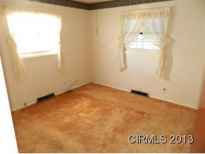 684 Bond St, Wabash, IN 46992 photo 15