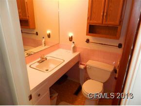 684 Bond St, Wabash, IN 46992 photo 12