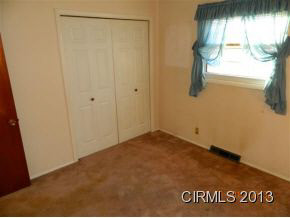 684 Bond St, Wabash, IN 46992 photo 11