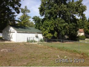 258 E Urban St, Upland, IN 46989 photo 16