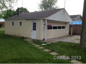 712 E 26th St, Marion, IN 46953 photo 3