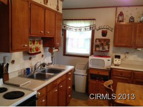 712 E 26th St, Marion, IN 46953 photo 6